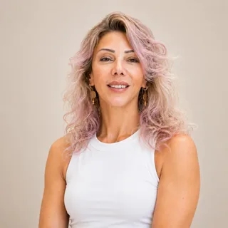 صورة دينا كاسير